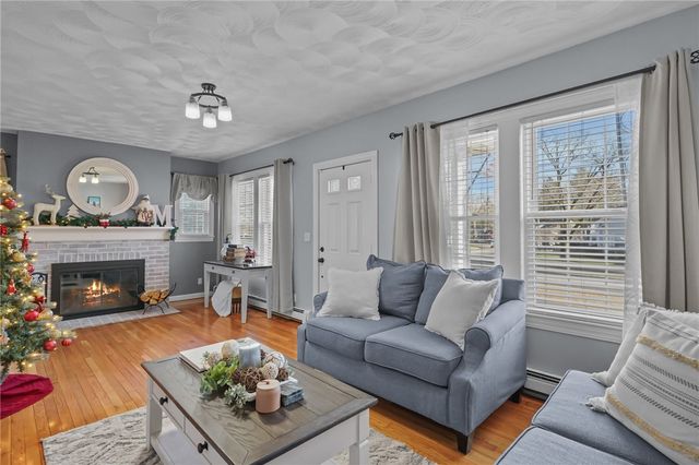 496 Daggett Avenue, Pawtucket, RI 02861