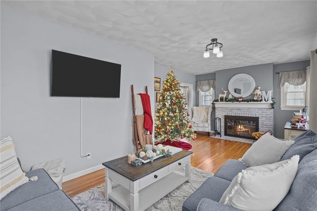 496 Daggett Avenue, Pawtucket, RI 02861