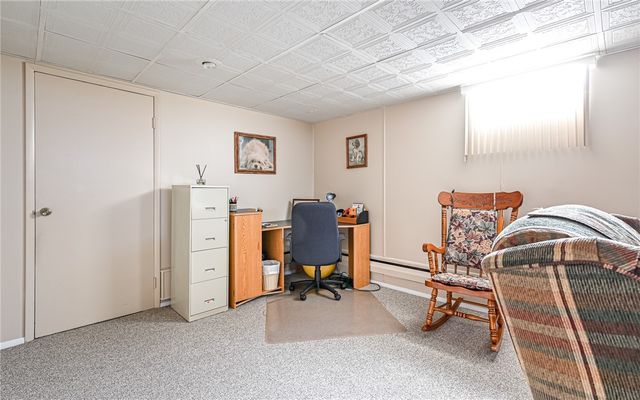 901 Roosevelt St, Conway, PA 15027