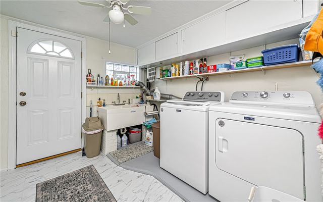 901 Roosevelt St, Conway, PA 15027