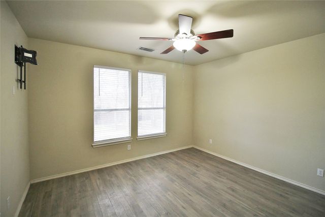 314 Cascade Drive, Red Oak, TX 75154