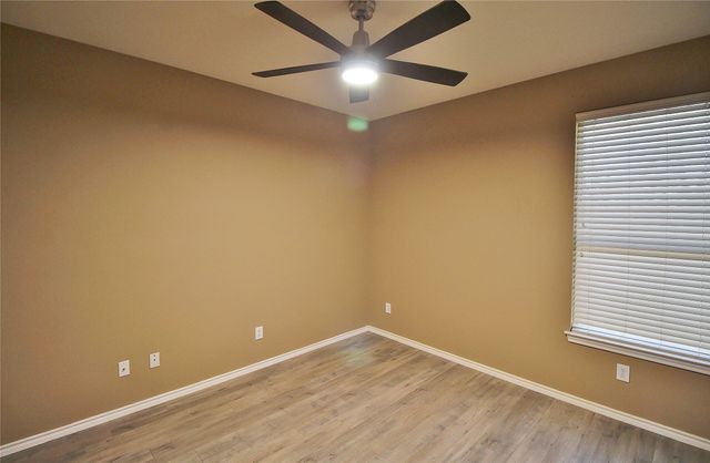 314 Cascade Drive, Red Oak, TX 75154