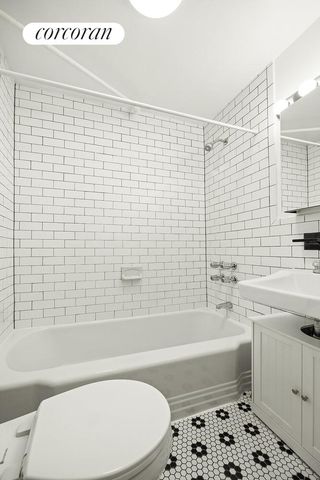 345 GATES Avenue, New York City, NY 11216