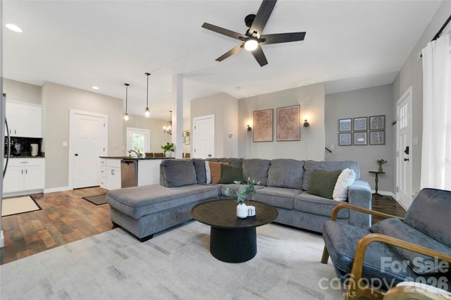 428 Emmas Grove Road, Fletcher, NC 28732