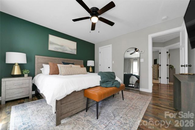 428 Emmas Grove Road, Fletcher, NC 28732