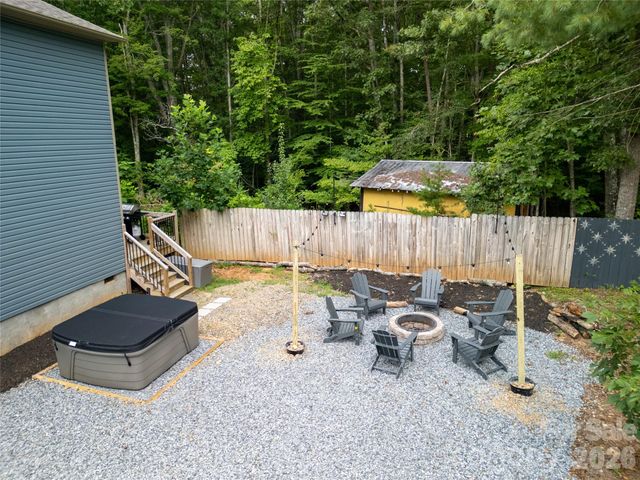 428 Emmas Grove Road, Fletcher, NC 28732