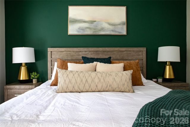 428 Emmas Grove Road, Fletcher, NC 28732