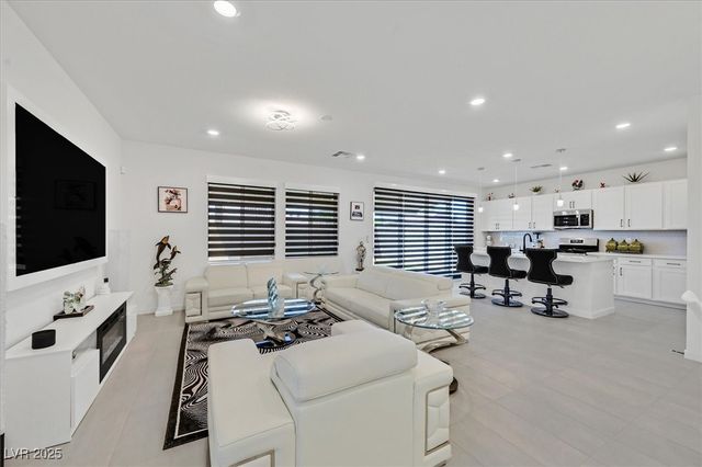 2933 Little Current Road, North Las Vegas, NV 89086