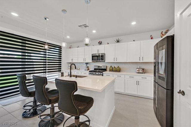 2933 Little Current Road, North Las Vegas, NV 89086