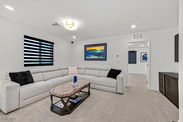 2933 Little Current Road, North Las Vegas, NV 89086