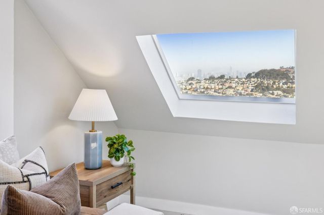 89 Naples Street, San Francisco, CA 94112