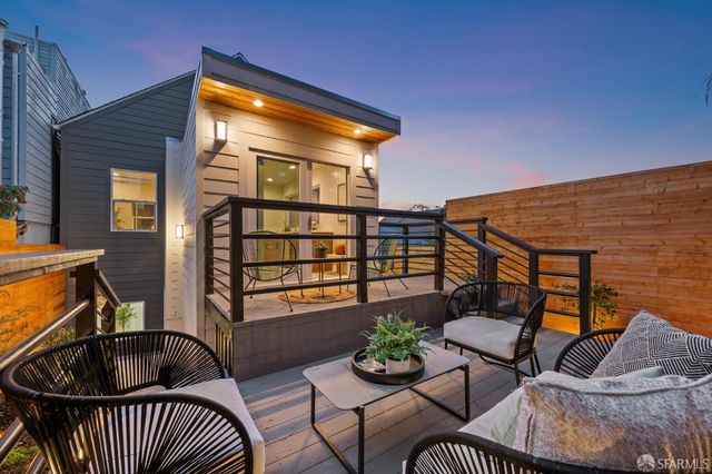 89 Naples Street, San Francisco, CA 94112