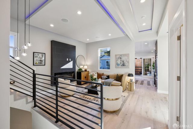 89 Naples Street, San Francisco, CA 94112