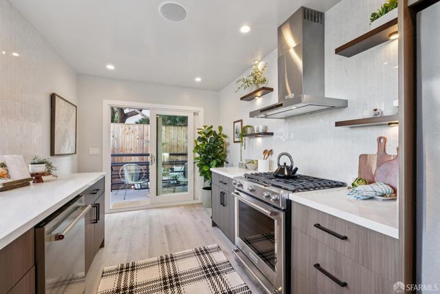 89 Naples Street, San Francisco, CA 94112