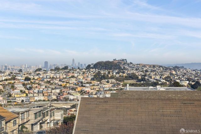 89 Naples Street, San Francisco, CA 94112