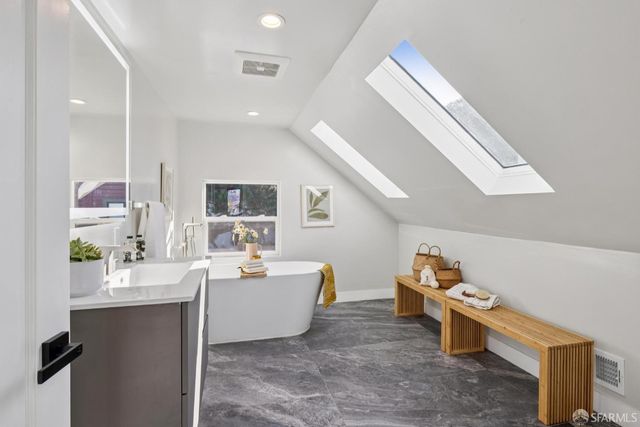 89 Naples Street, San Francisco, CA 94112