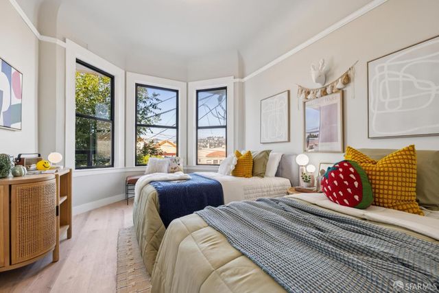 89 Naples Street, San Francisco, CA 94112