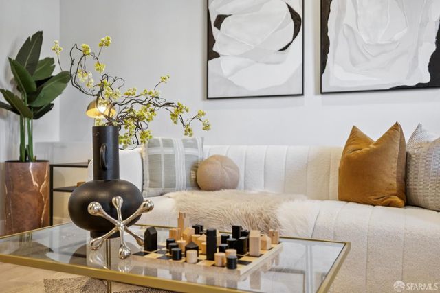 89 Naples Street, San Francisco, CA 94112