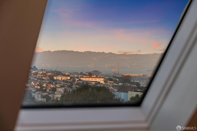 89 Naples Street, San Francisco, CA 94112