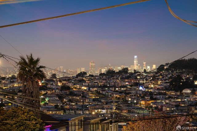 89 Naples Street, San Francisco, CA 94112