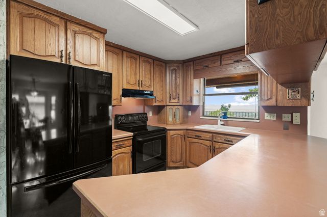 570 S 1800 E, Fruit Heights, UT 84037