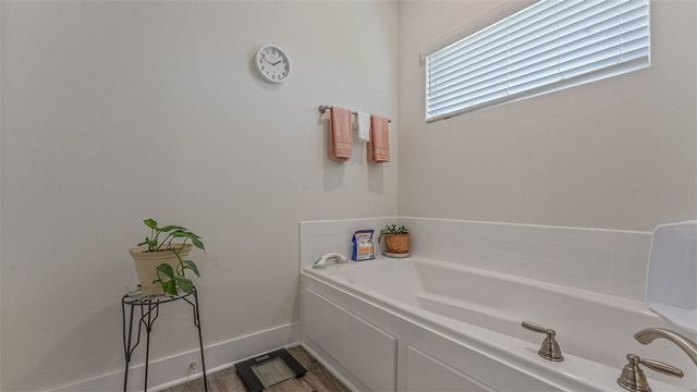 12921 Randolph Road, Fayetteville, AR 72704