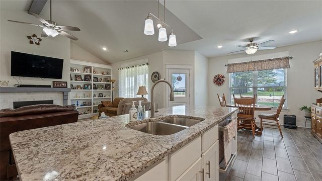 12921 Randolph Road, Fayetteville, AR 72704