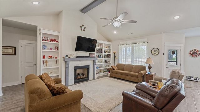 12921 Randolph Road, Fayetteville, AR 72704