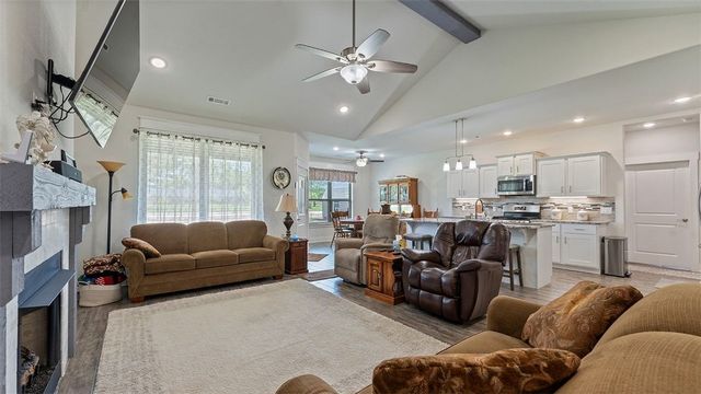 12921 Randolph Road, Fayetteville, AR 72704