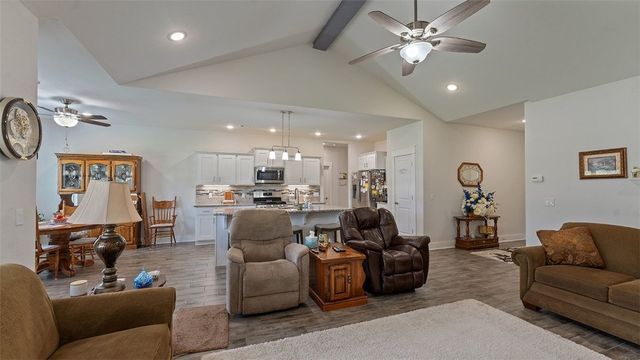 12921 Randolph Road, Fayetteville, AR 72704