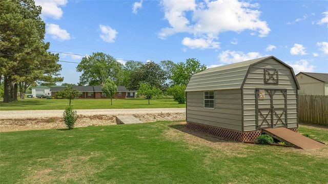12921 Randolph Road, Fayetteville, AR 72704