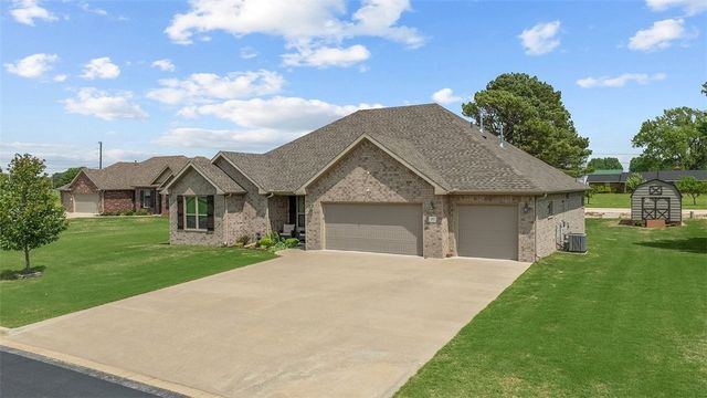 12921 Randolph Road, Fayetteville, AR 72704