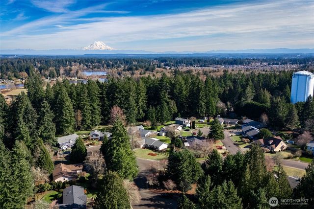 3821 Dandelion Drive SE, Olympia, WA 98501