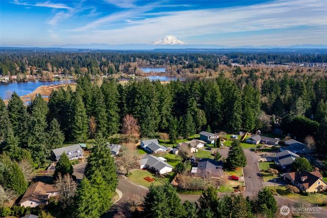 3821 Dandelion Drive SE, Olympia, WA 98501