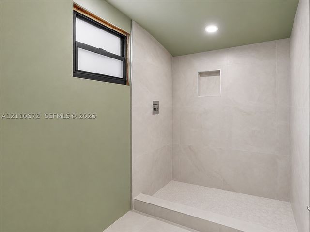 5220 SW 26th Ave, Dania Beach, FL 33312