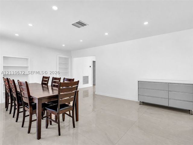 5220 SW 26th Ave, Dania Beach, FL 33312