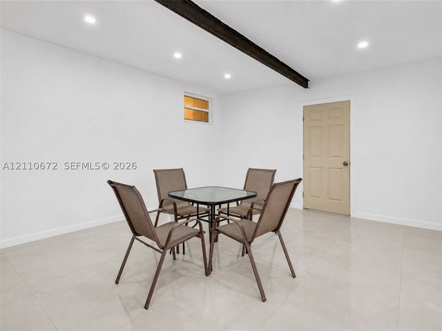5220 SW 26th Ave, Dania Beach, FL 33312