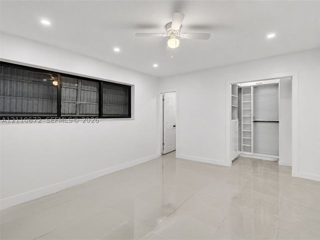 5220 SW 26th Ave, Dania Beach, FL 33312