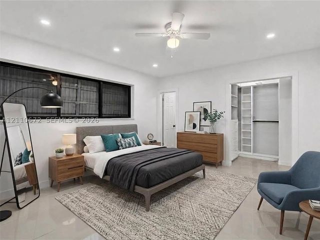 5220 SW 26th Ave, Dania Beach, FL 33312