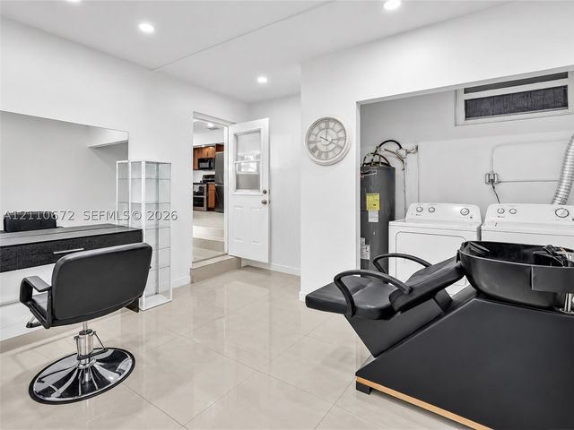 5220 SW 26th Ave, Dania Beach, FL 33312