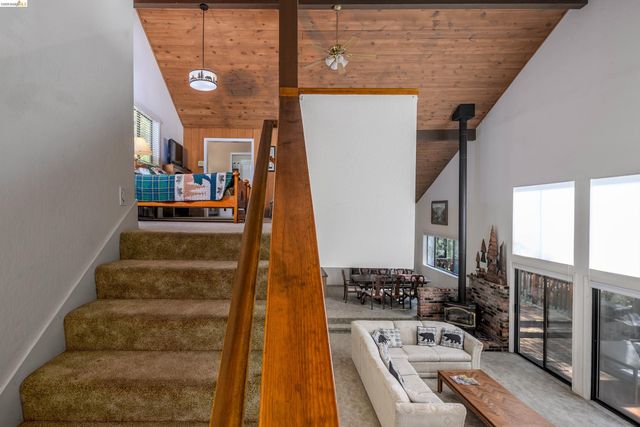 18861 Lookout Dr, Twain Harte, CA 95383