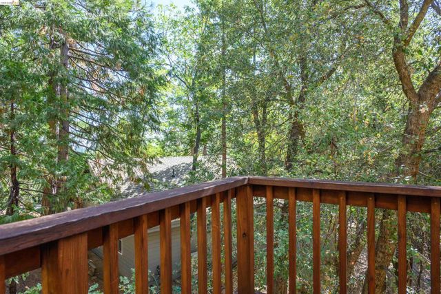 18861 Lookout Dr, Twain Harte, CA 95383