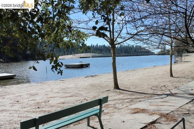 18861 Lookout Dr, Twain Harte, CA 95383