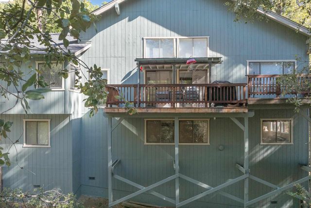 18861 Lookout Dr, Twain Harte, CA 95383