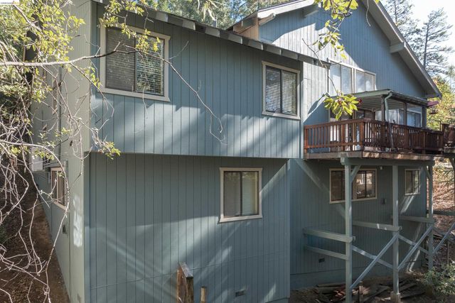 18861 Lookout Dr, Twain Harte, CA 95383