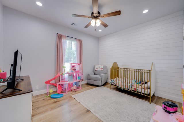 61501 E 266 Road, Grove, OK 74344