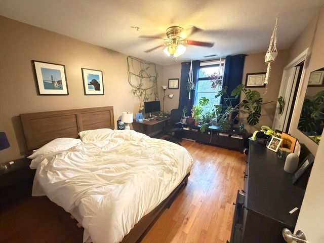 100 Fellsway West 207, Somerville, MA 02145