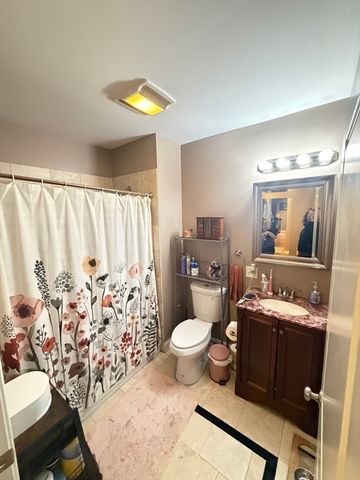 100 Fellsway West 207, Somerville, MA 02145