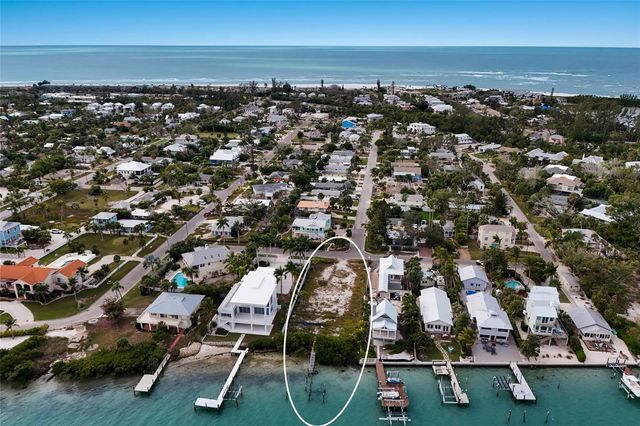 7094 LONGBOAT DRIVE E, Longboat Key, FL 34228