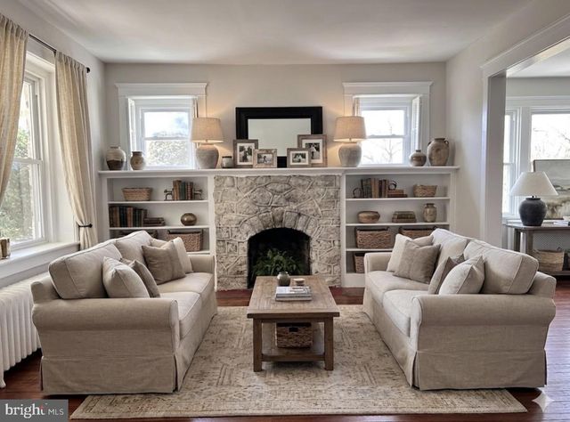 272 PENN AVE, Oxford, PA 19363